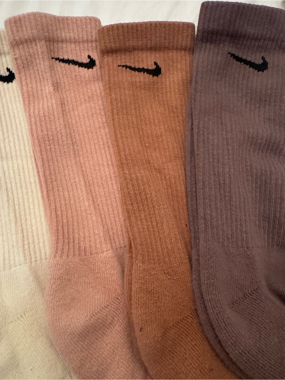 Nike Multicolor l Socks Pack - Pink, Burgundy, Cream, Peach, Tan, Mauve - Picture 3 of 5